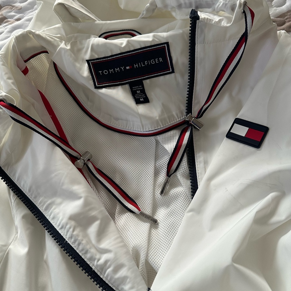 Tommy Hilfiger Classic White Jacket - Picture 4 of 4
